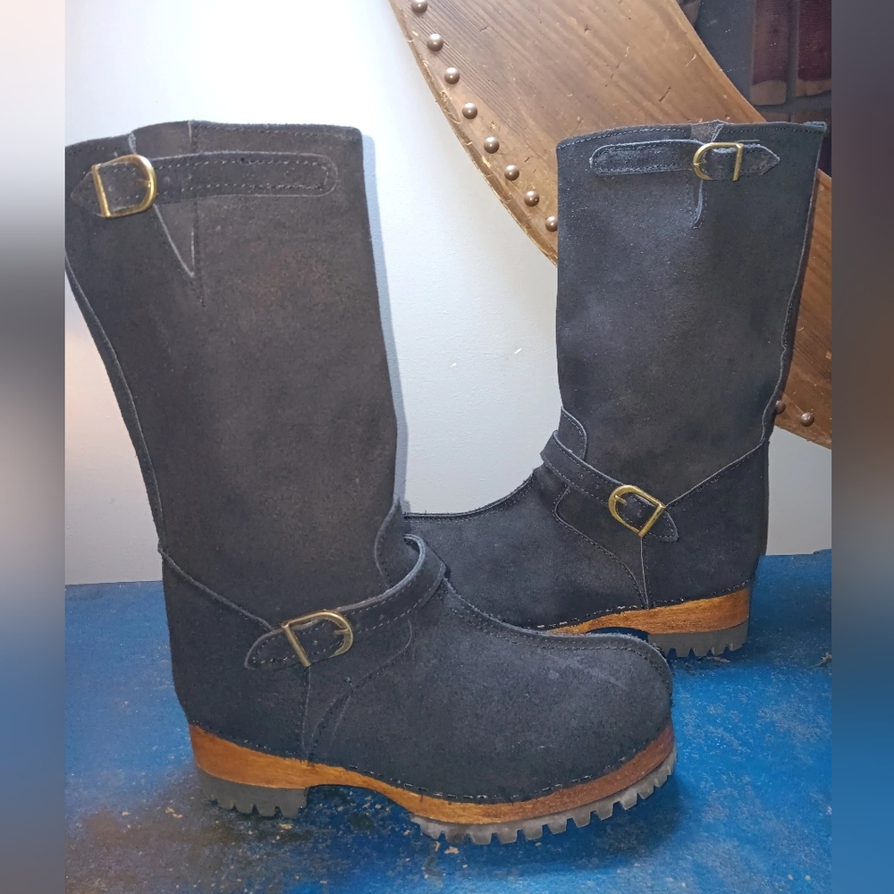 Too lips vintage thick, heavy suede motorcycle boots